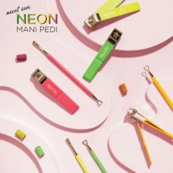 ManiPedi GEL REMOVER TOOL GREEN -Nail Color Room Shop NoenManiPedi 01 cdb0db7e cedb 4914 9a9c 1064d8043c59
